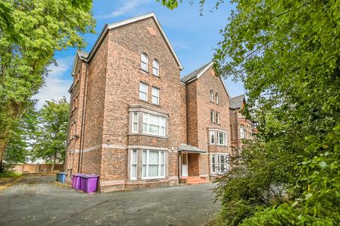 3 bedroom apartment for sale, Livingston Drive, Liverpool