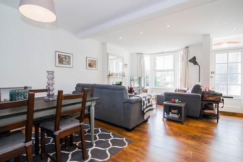 undefined, Glebe Street, Chiswick, London, UK
