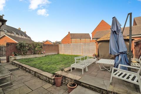 5 bedroom detached house for sale, Holloway Close, Amesbury, Salisbury