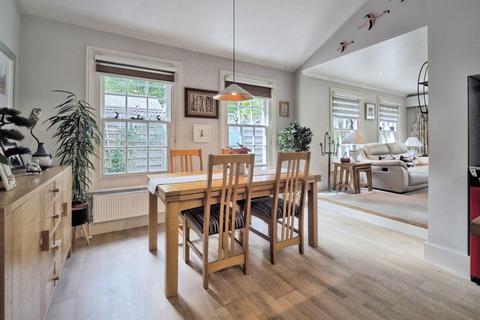 undefined, Salisbury Road, Netheravon, Salisbury