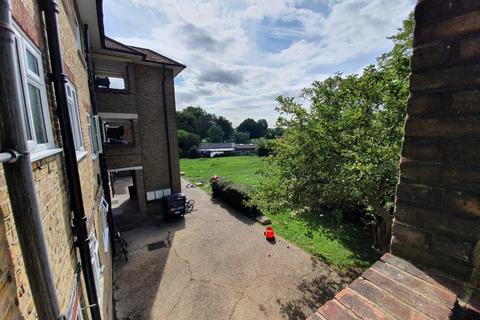 2 bedroom property to rent, Drake Court, Alexandra Avenue, Rayners Lane