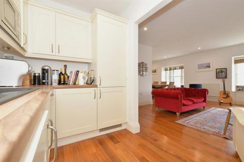 undefined, Budgenor Lodge, Midhurst, GU29