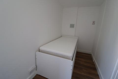 undefined, Beeston Courts, Basildon, SS15
