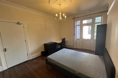 undefined, Stirling Road, Birmingham, B16