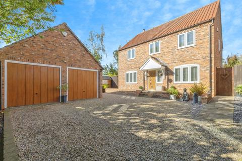 4 bedroom detached house for sale, Chestnut Close, Nocton, Lincoln
