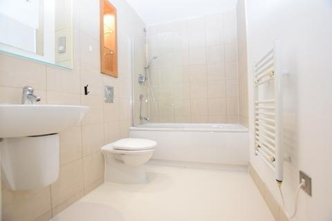 2 bedroom apartment to rent, West One Panorama, Sheffield, S1
