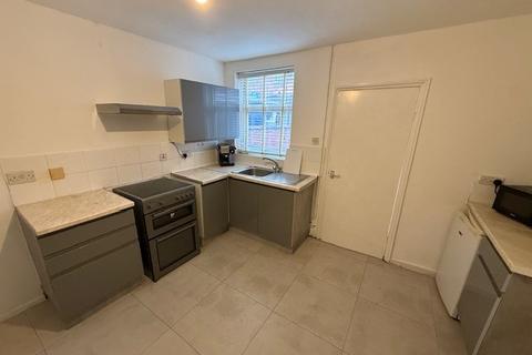 3 bedroom house to rent, Brook Street, Lincoln, LN2