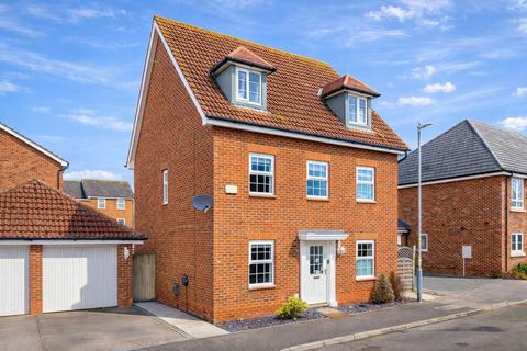 undefined, Nicolson Drive, Leighton Buzzard, LU7
