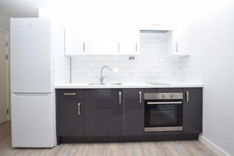 Studio to rent, Walk Mill, Sheffield, S3