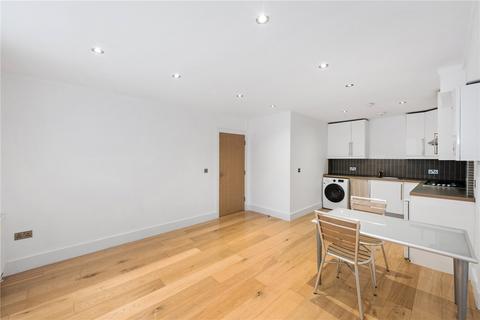 1 bedroom apartment to rent, Holloway Road, London, N7