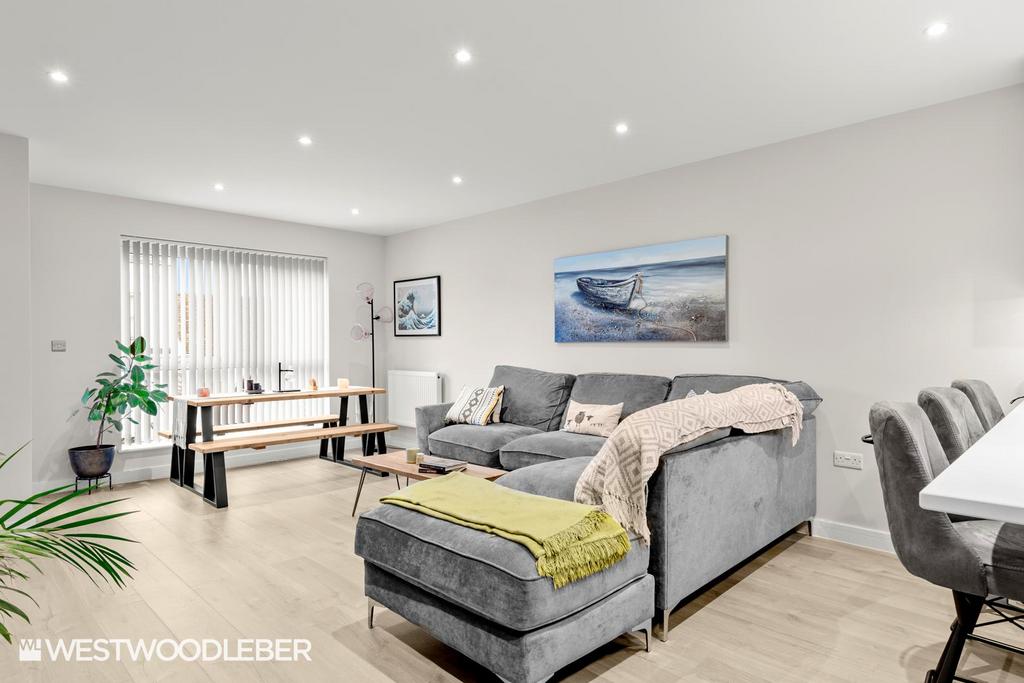 Astoria Place 13.jpg