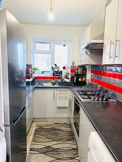 3 bedroom semi-detached house for sale, Cranford Park Road, Hayes, Middlesex, UB3
