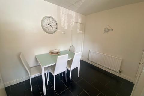 undefined, Ashmores Close, Redditch, B97