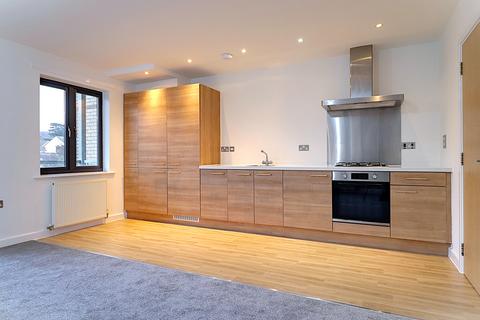 2 bedroom flat to rent, Rollason Way, Brentwood, CM14