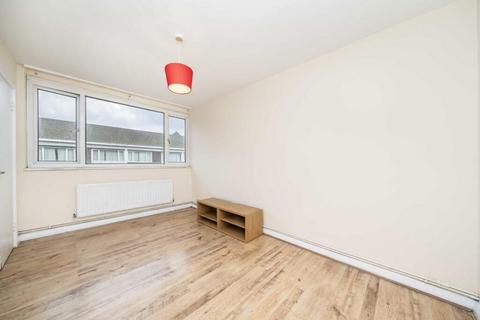 1 bedroom flat for sale, Brent Lea, Brentford, TW8
