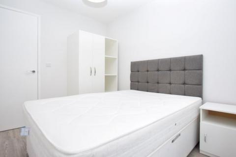2 bedroom apartment to rent, Dun Fields, Sheffield, S3