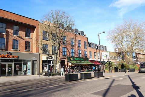 1 bedroom flat to rent, High Street, BRENTWOOD, CM14