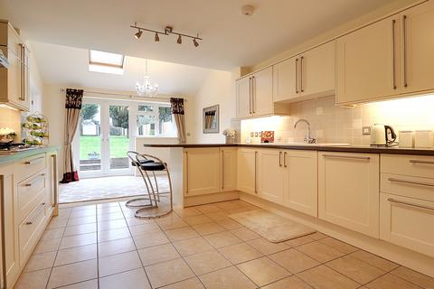 undefined, Chelmsford Road, Brentwood, CM15