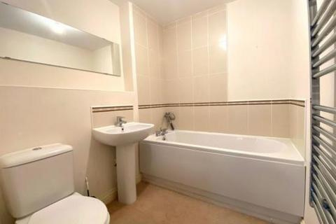 2 bedroom flat to rent, Gregory Gardens, NORTHAMPTON