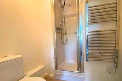 2 bedroom flat to rent, Gregory Gardens, NORTHAMPTON