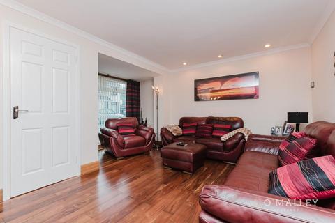 3 bedroom detached house for sale, Brookfield Place, Alva