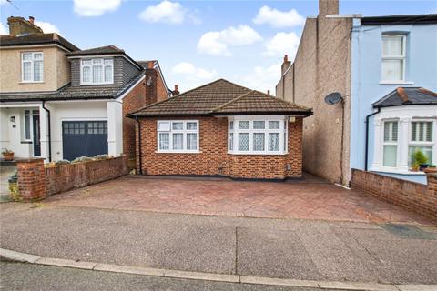 2 bedroom bungalow for sale, Dallin Road, Bexleyheath, DA6