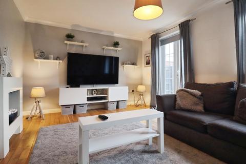 3 bedroom townhouse for sale, Clos Yr Wylan, Barry