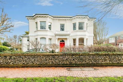 undefined, Farncombe Road, Worthing