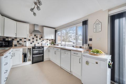 3 bedroom end of terrace house for sale, Rickman Close, Reading RG2