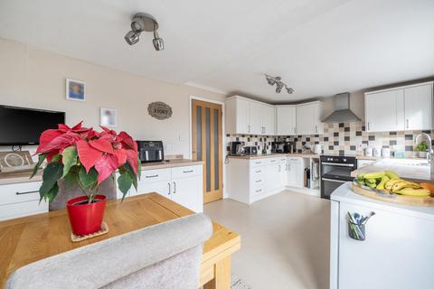 3 bedroom end of terrace house for sale, Rickman Close, Reading RG2
