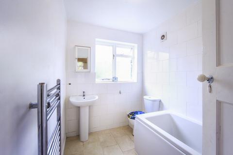 undefined, Stayton Road, Sutton, SM1
