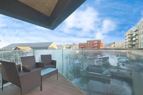 2 bedroom apartment to rent, William Mundy Way, Dartford, DA1