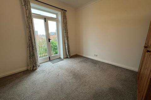 undefined, ., Exeter, EX4