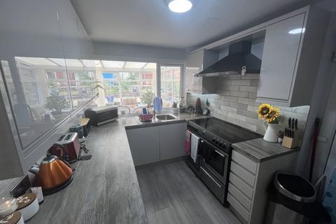 undefined, Beverley Avenue, NUNEATON