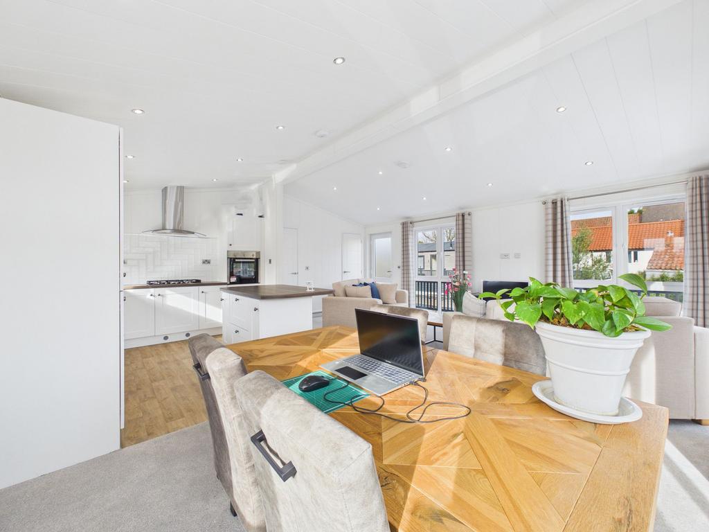 Open-Plan Living Kitchen