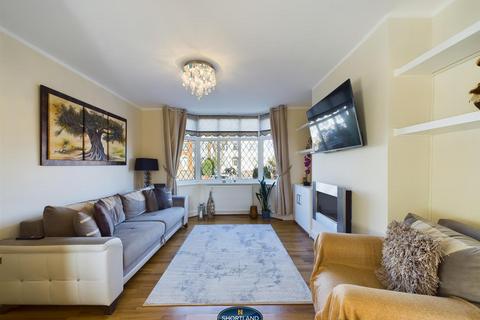 3 bedroom terraced house to rent, Barkers Butts Lane, Coventry CV6
