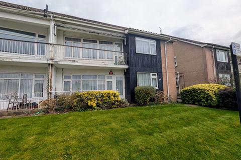3 bedroom apartment to rent, Dene Gardens, STANMORE