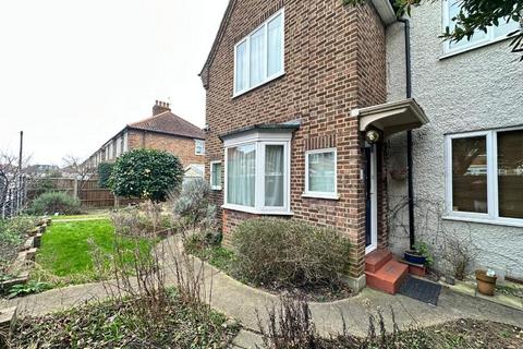 undefined, Addison Avenue, Hounslow TW3