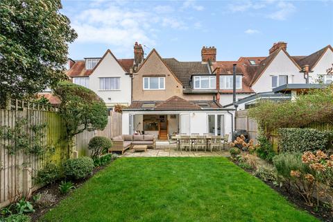 3 bedroom apartment for sale, Ellerton Road, SW18