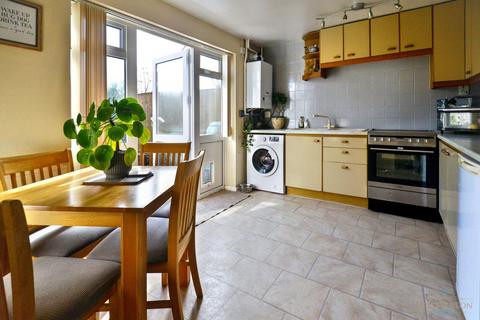 undefined, Donney Brook, Evesham, WR11 1YD