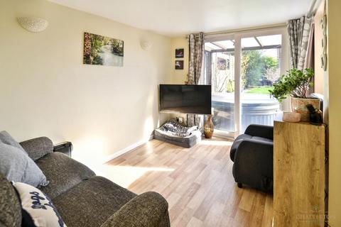 2 bedroom semi-detached house for sale, Donney Brook, Evesham, WR11 1YD