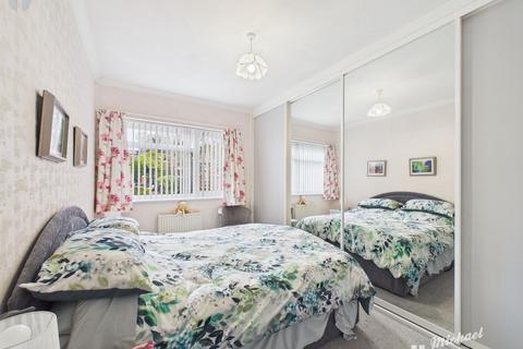 2 bedroom bungalow for sale, Denham View, Granborough