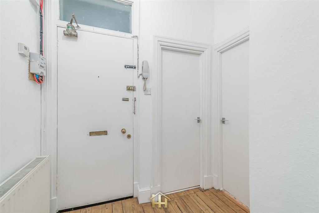 16 F ROSEFIELD STREET DD1 5 PS 260226 EDIT (15 of 16