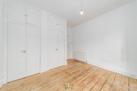 undefined, Rosefield Street, Dundee DD1