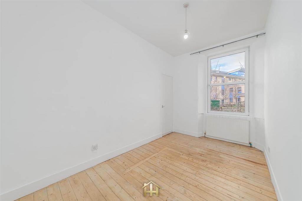 16 F ROSEFIELD STREET DD1 5 PS 260226 EDIT (11 of 16