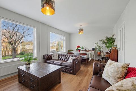 3 bedroom semi-detached house for sale, Evelyn Close, Southampton SO32