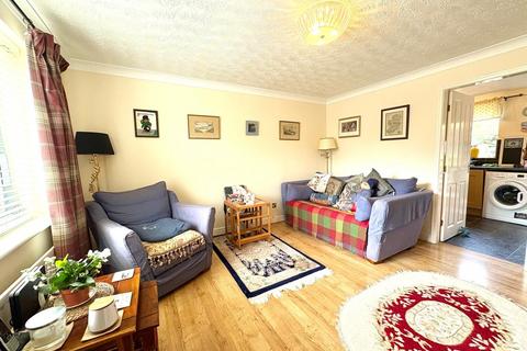 3 bedroom semi-detached house for sale, Redstone Drive, Winsford