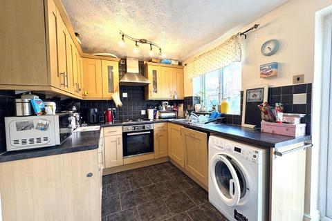 3 bedroom semi-detached house for sale, Redstone Drive, Winsford
