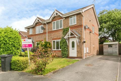 3 bedroom semi-detached house for sale, Redstone Drive, Winsford