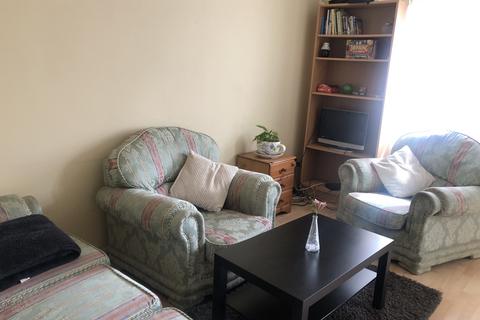 2 bedroom apartment to rent, Chiffon Way, Salford, M3
